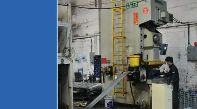 Khu vực máy dập khung càng